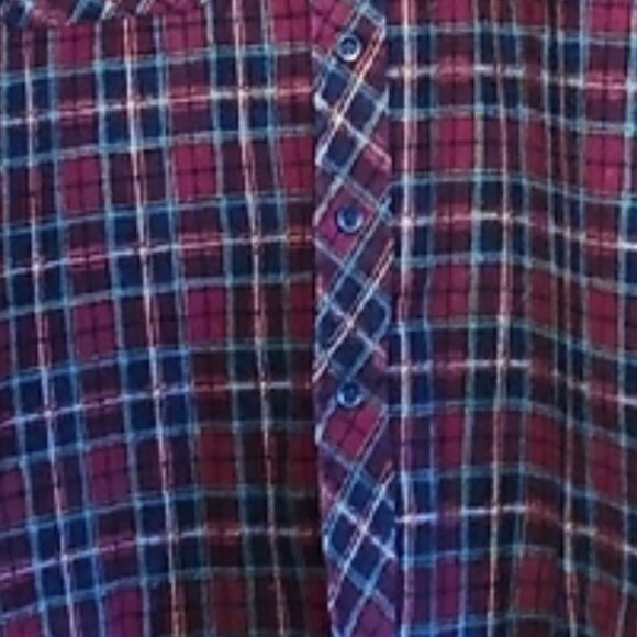 Wilderness Men's Plaid insulated Flannel Shirt button down comfy and warm - Picture 15 of 16